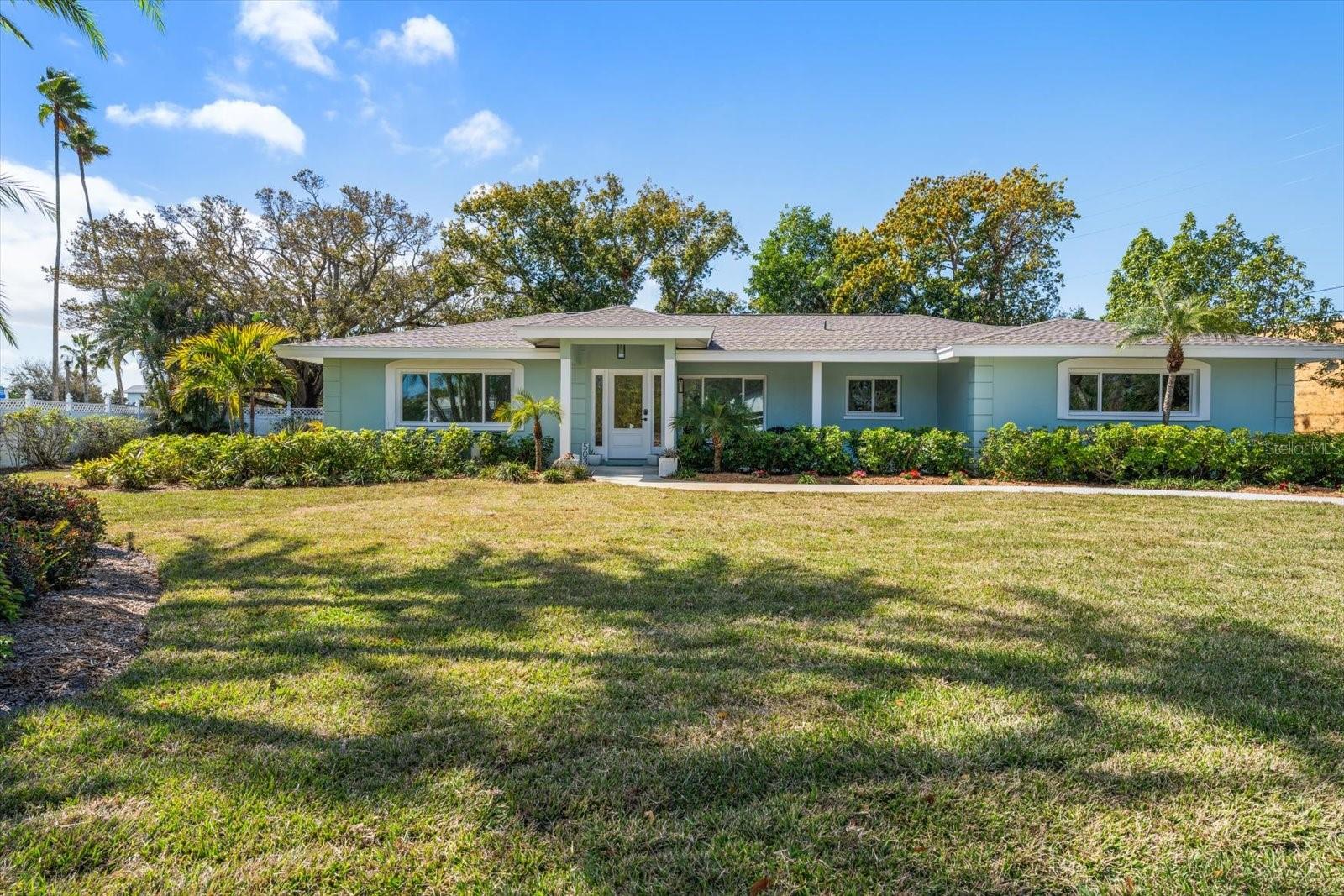 BELLEAIR ESTATES - Residential
