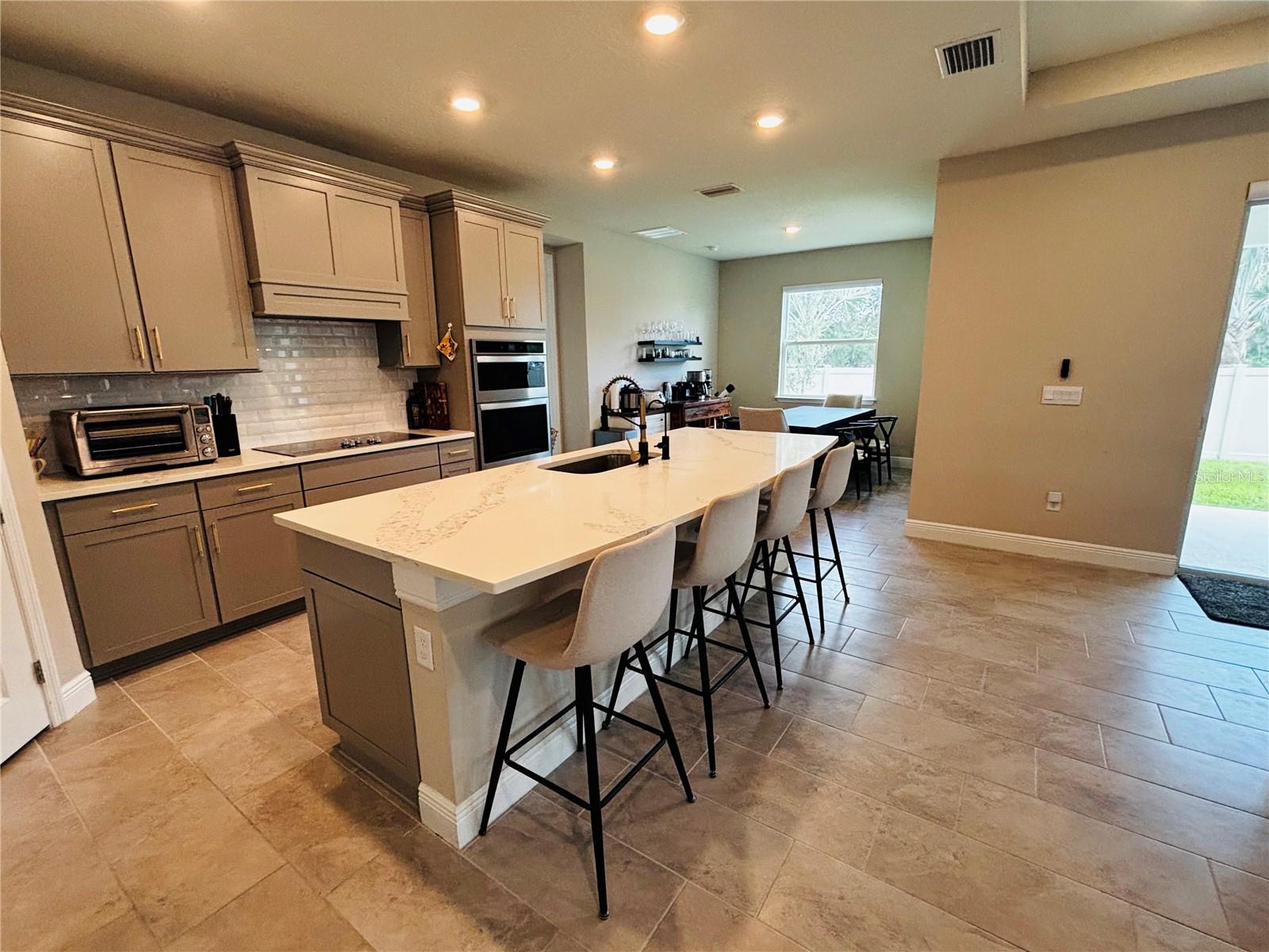 WILLOW RESERVE - Residential