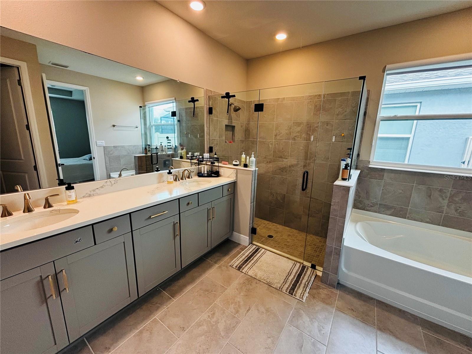 WILLOW RESERVE - Residential