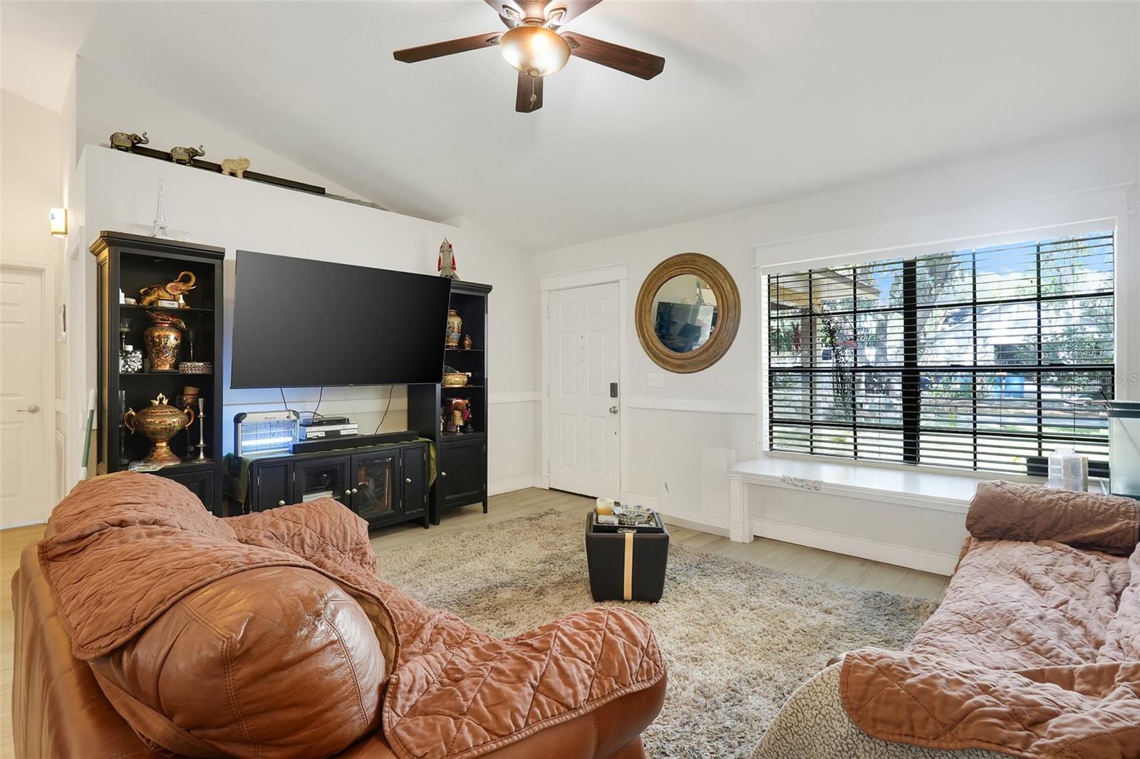 MASCOTTE TWIN OAKS SUB - Residential