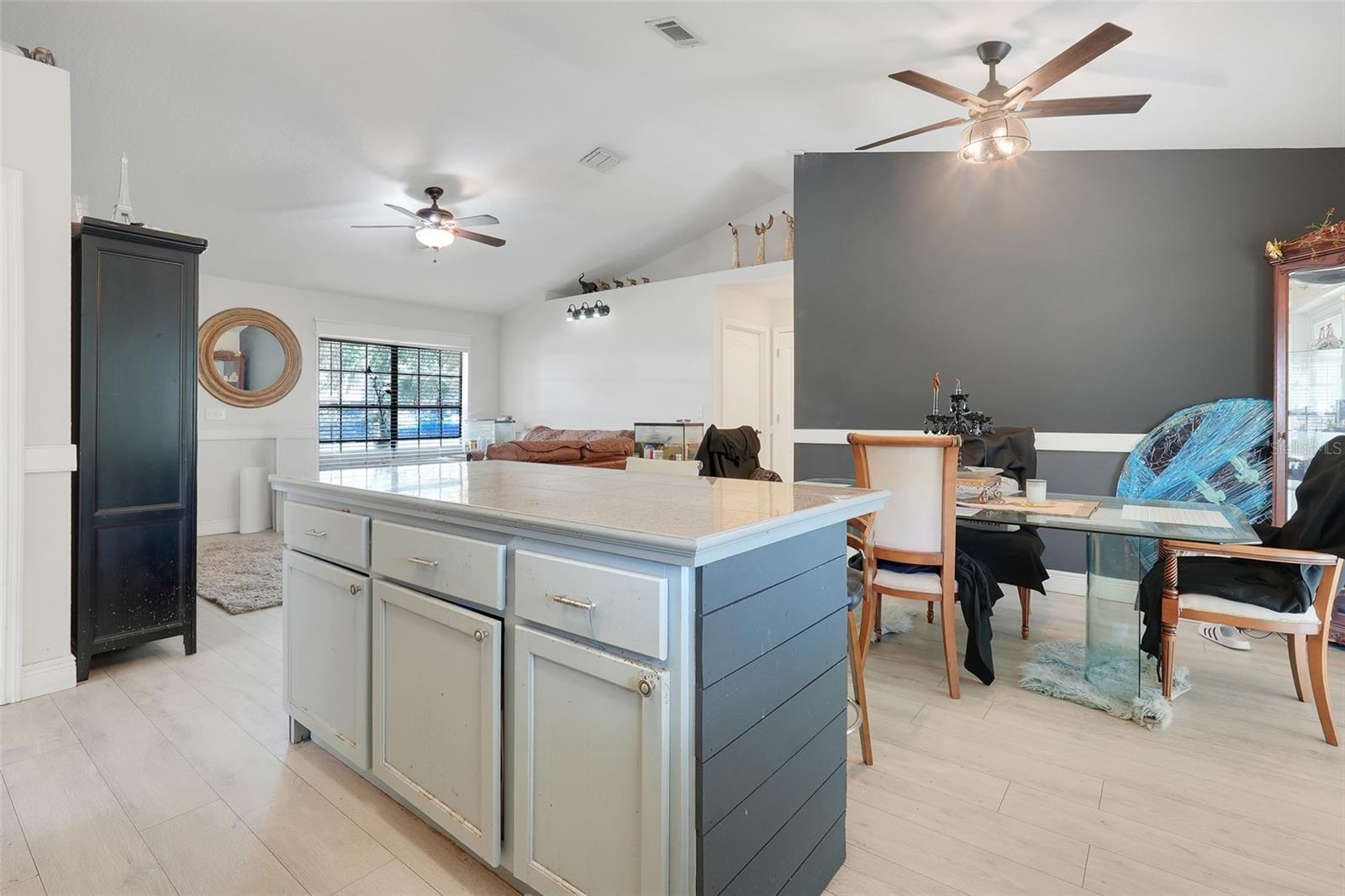 MASCOTTE TWIN OAKS SUB - Residential