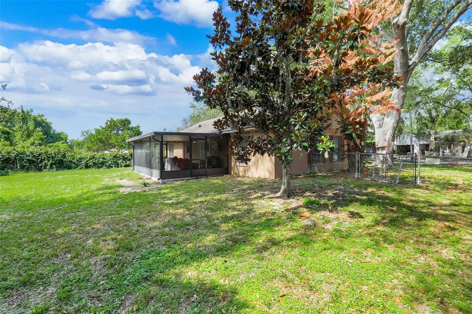 MASCOTTE TWIN OAKS SUB - Residential