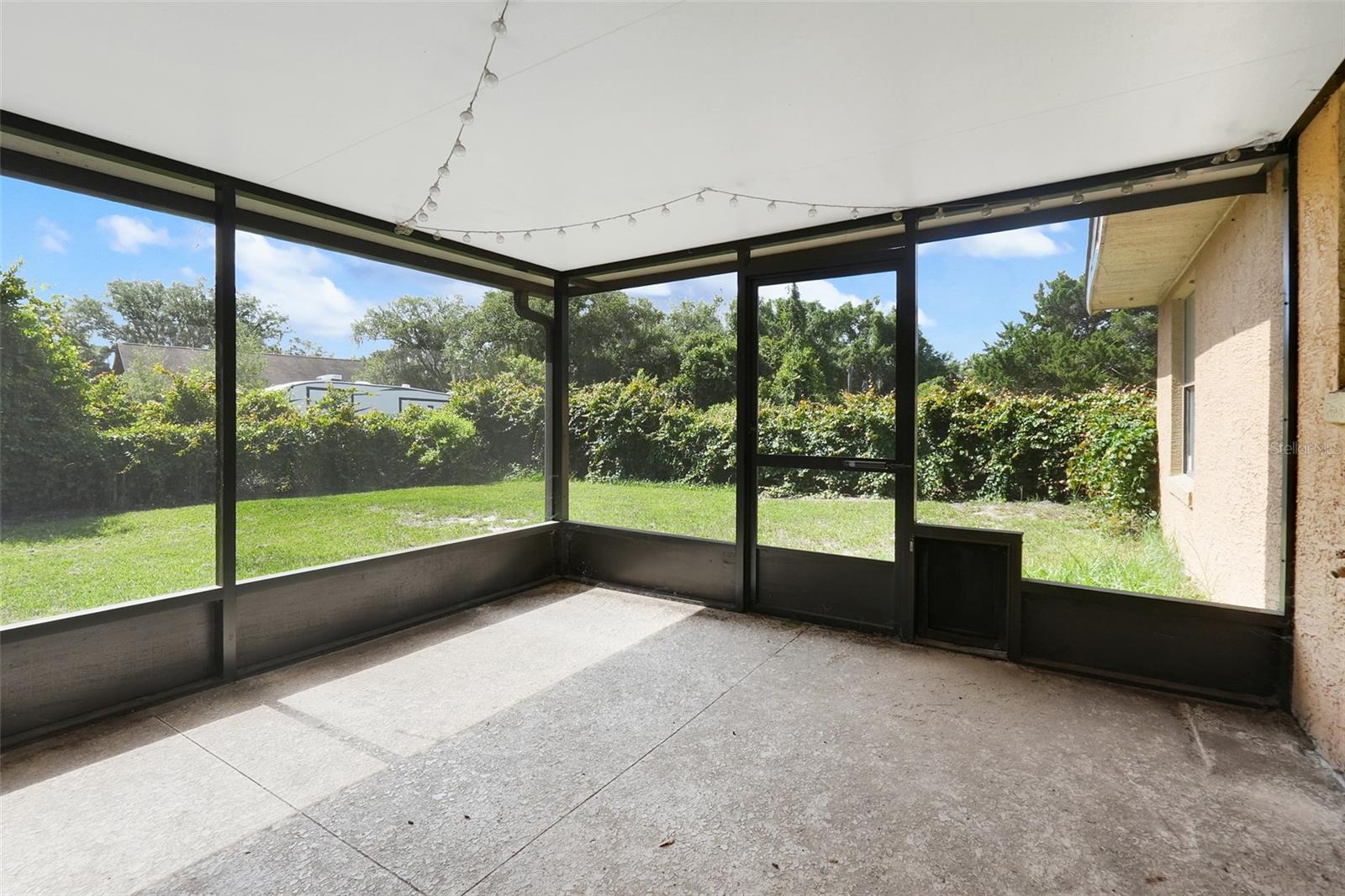 MASCOTTE TWIN OAKS SUB - Residential