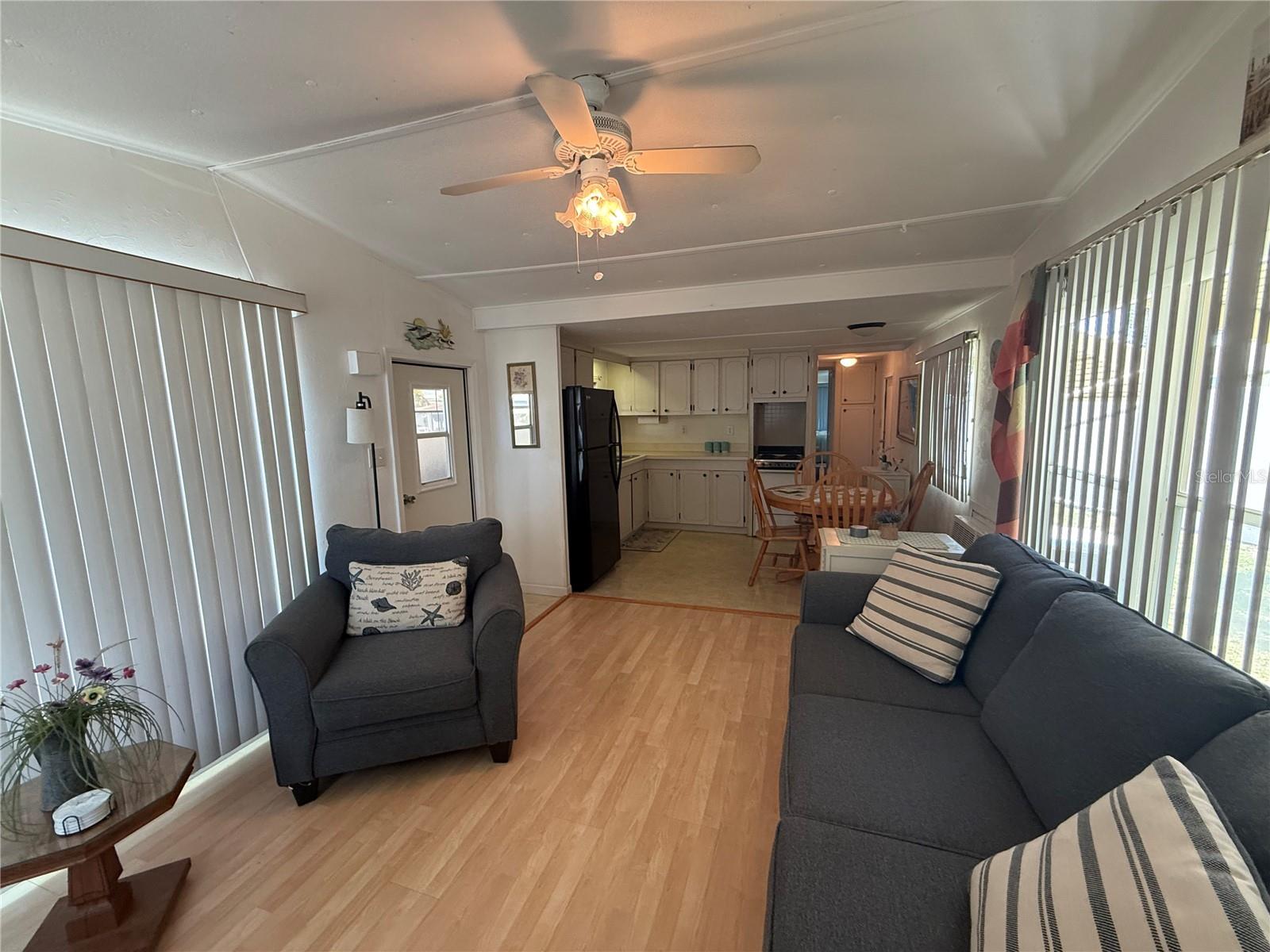 MIDWAY TRAILER COURT UNREC - Residential