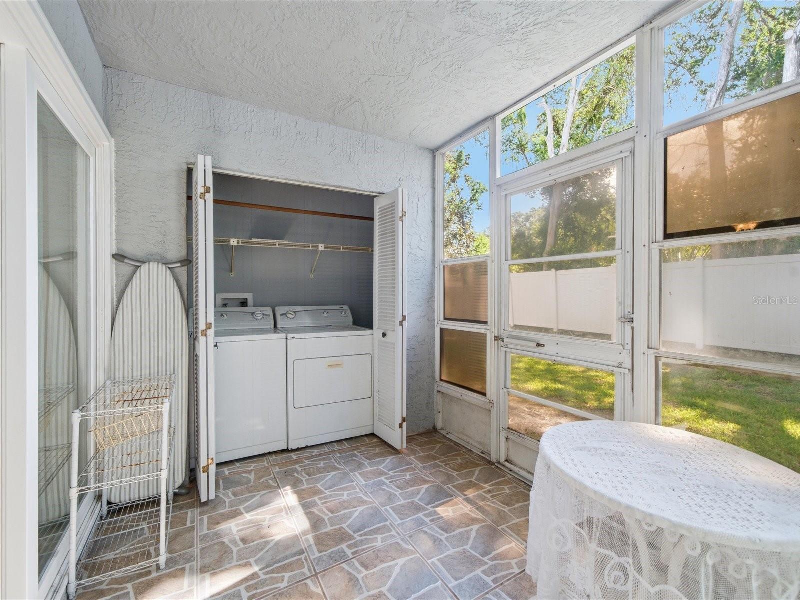 HILLSIDE CONDO - Residential