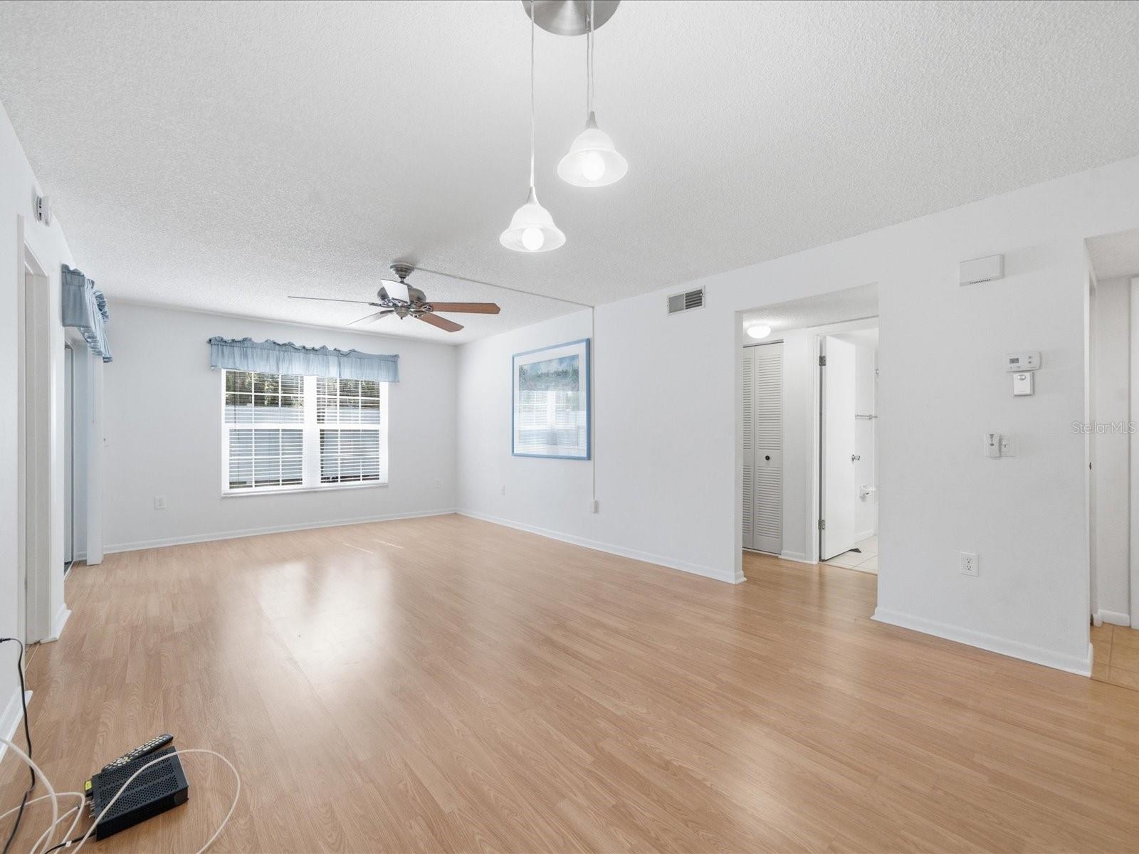 HILLSIDE CONDO - Residential