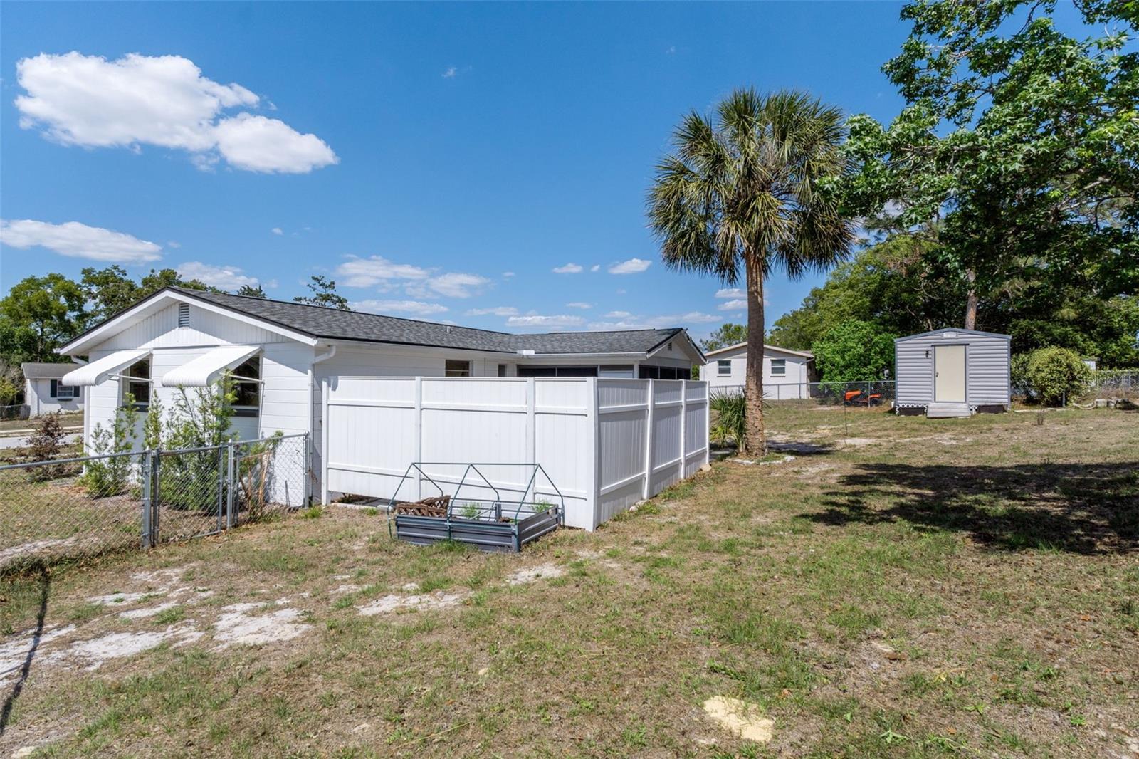 SPRING HILL - Residential