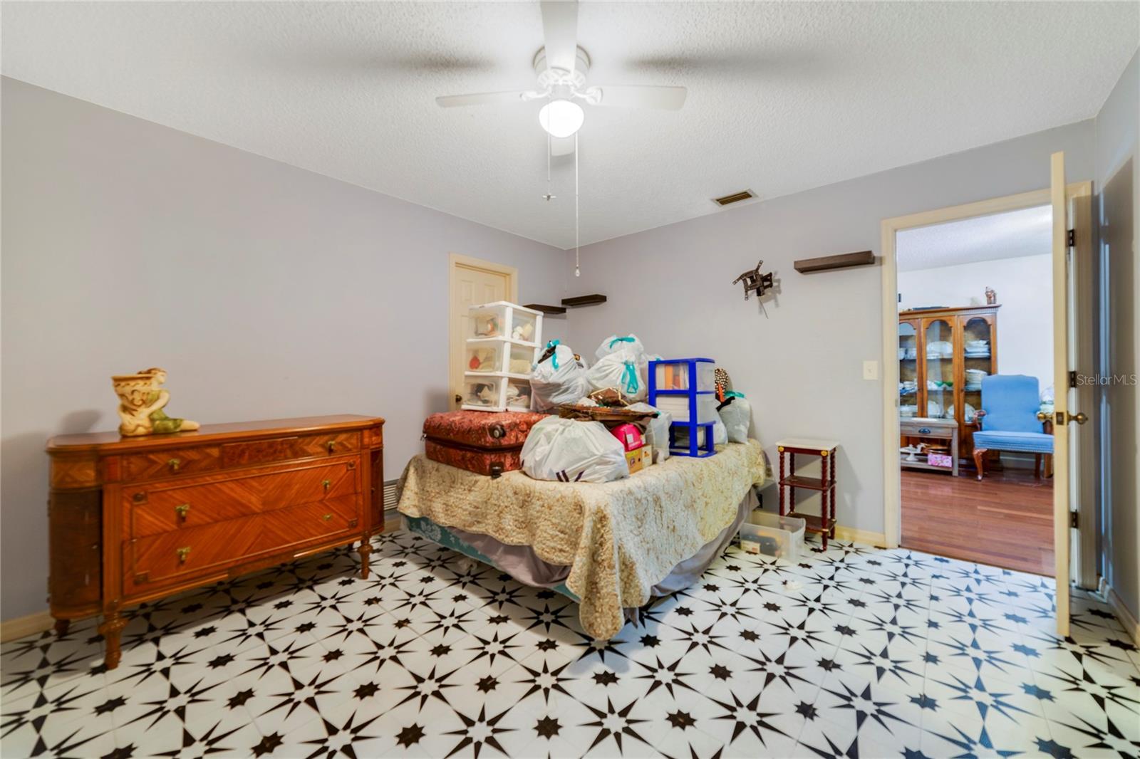 BRANDYWINE VILLAGE CONDO - Residential