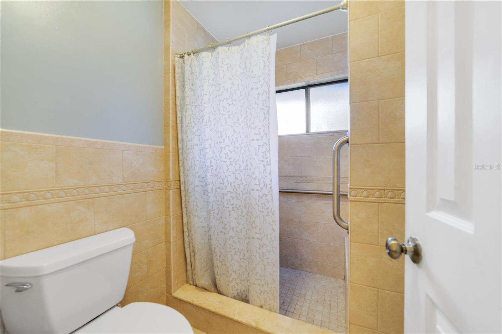 BRANDYWINE VILLAGE CONDO - Residential