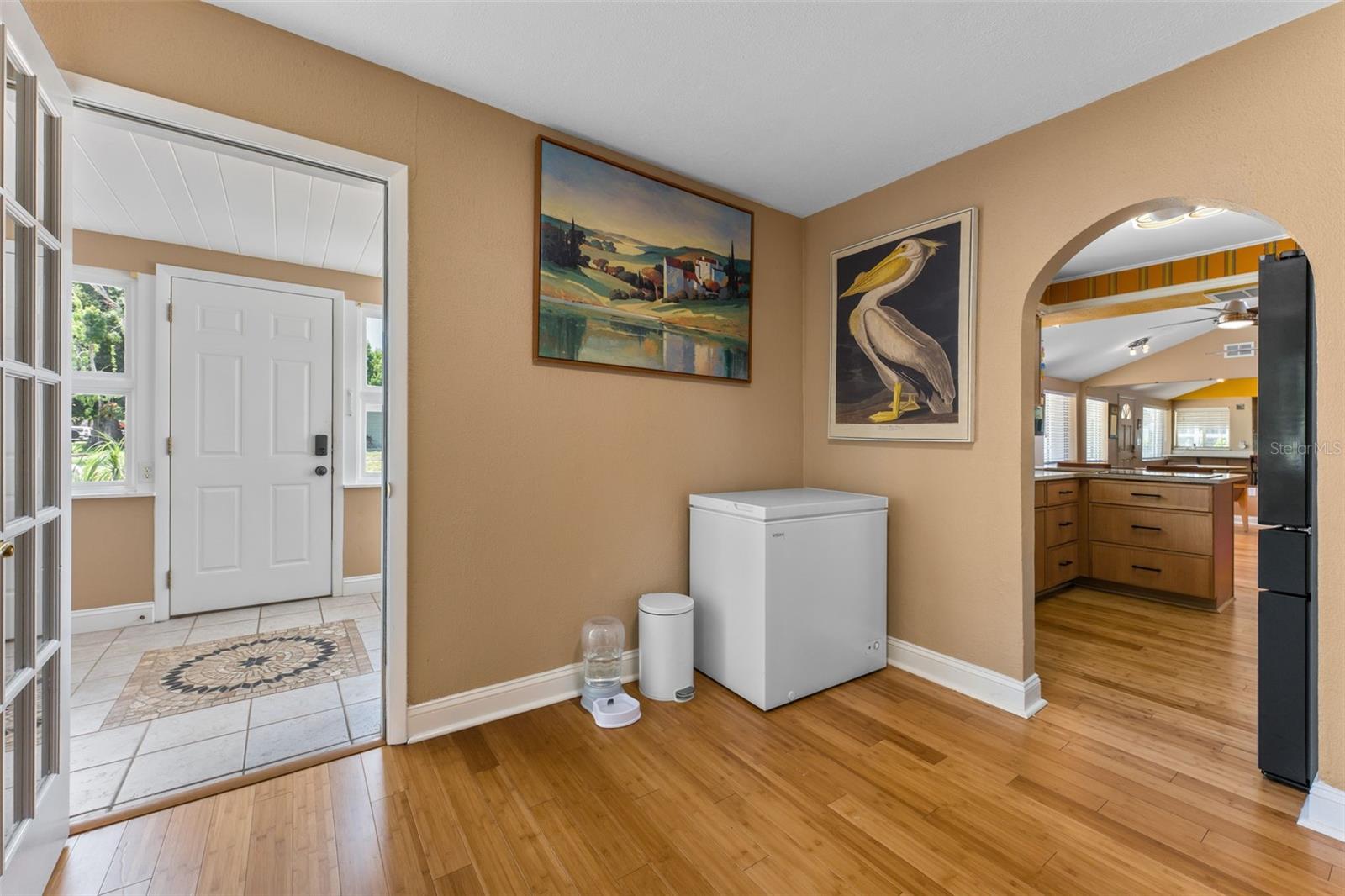 KENILWORTH - Residential
