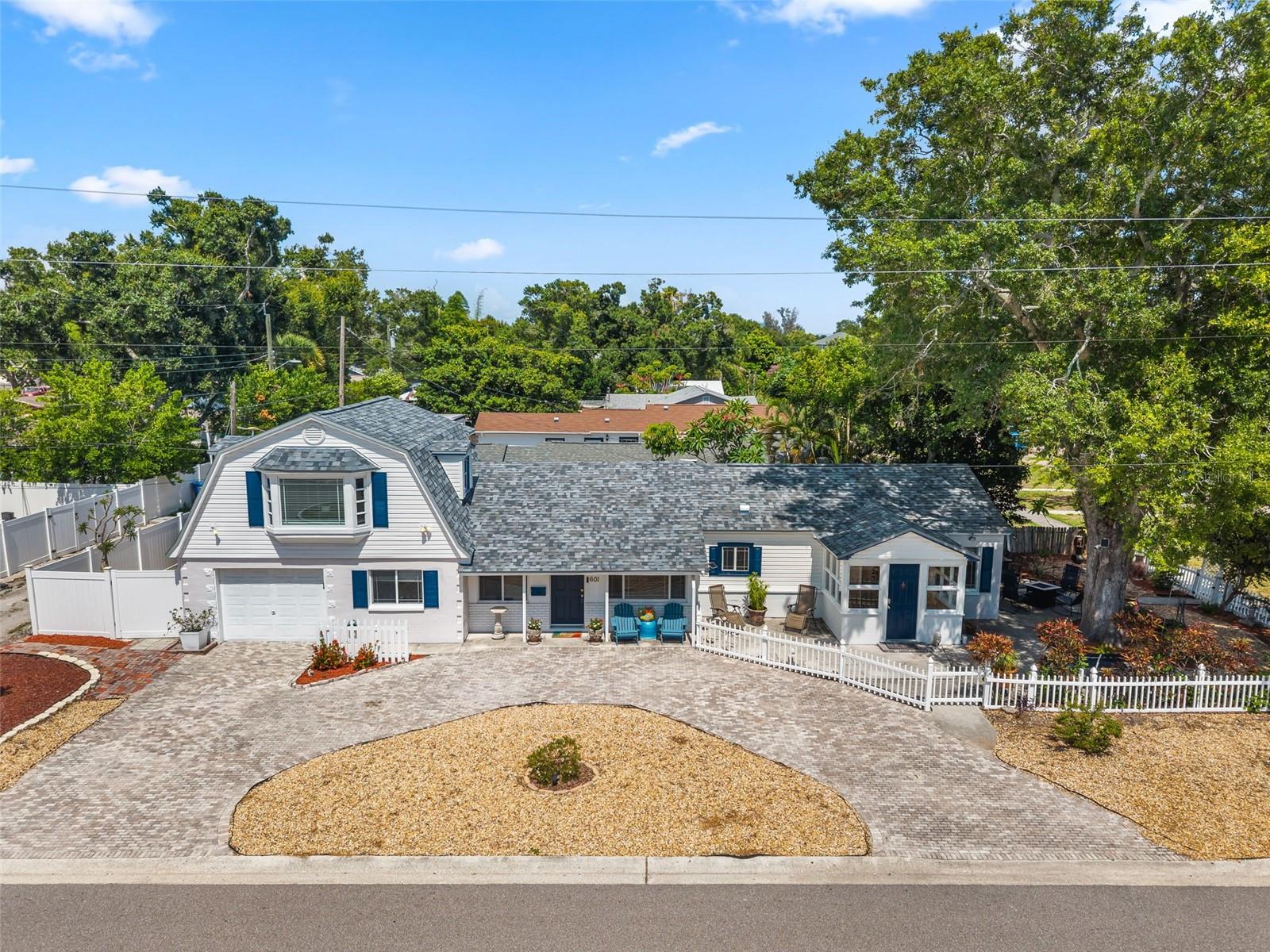 KENILWORTH - Residential