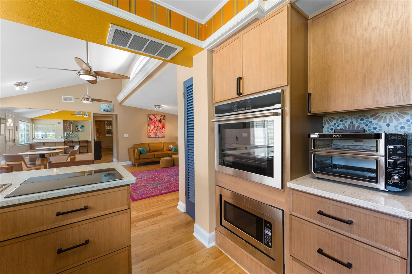 KENILWORTH - Residential