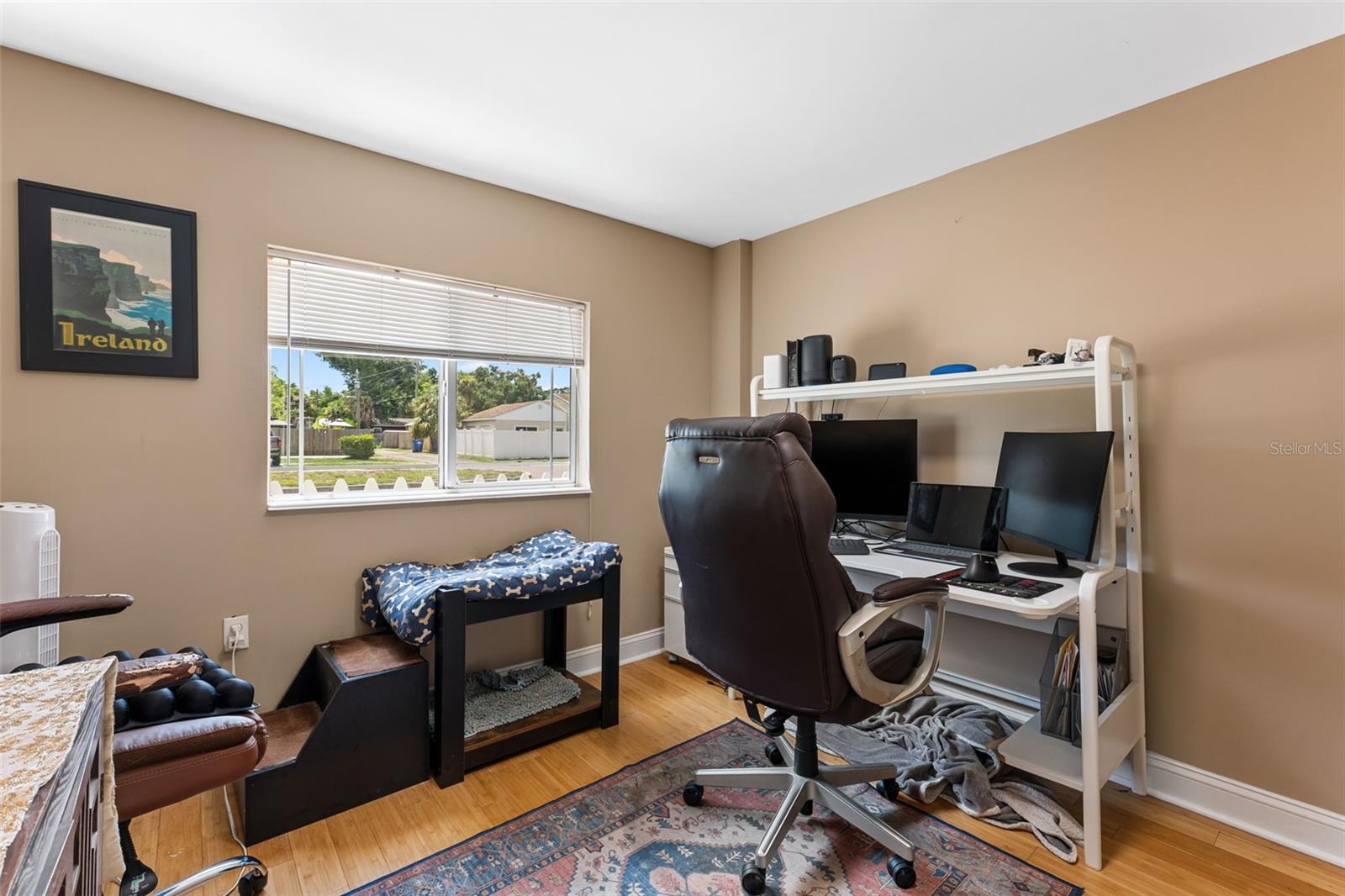 KENILWORTH - Residential