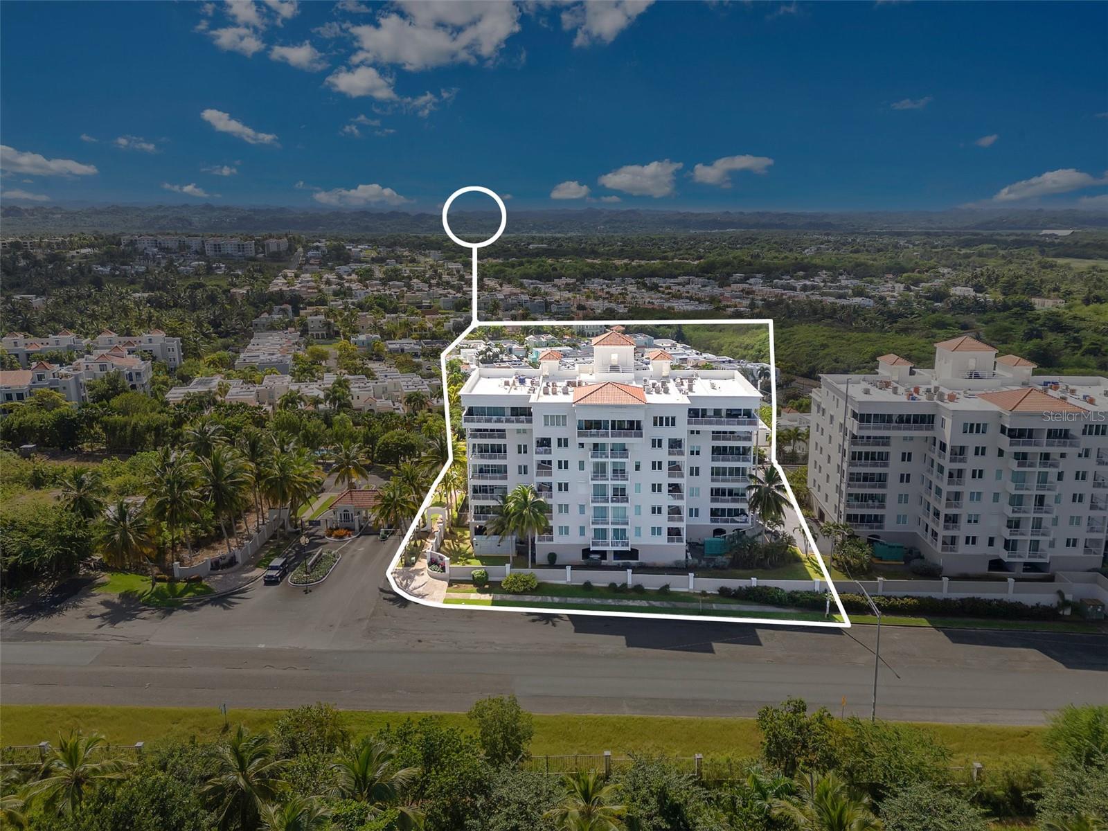 COND TREASURE POINT - Residential