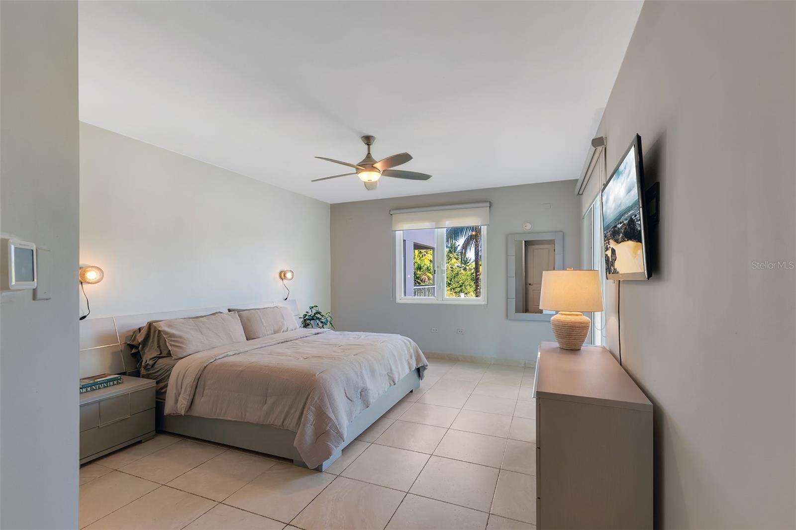 COND TREASURE POINT - Residential