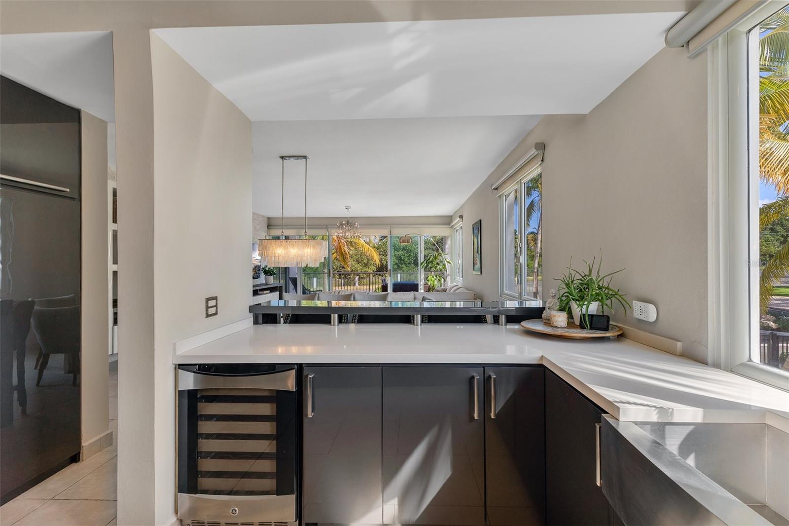 COND TREASURE POINT - Residential