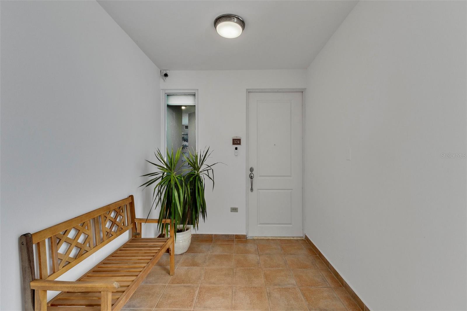 COND TREASURE POINT - Residential