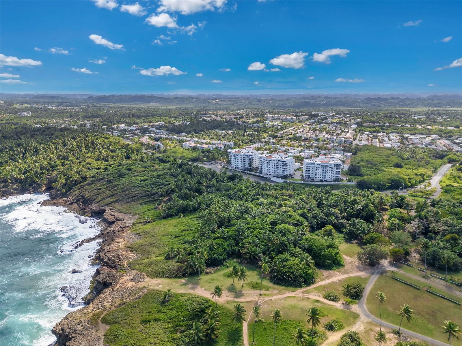 COND TREASURE POINT - Residential