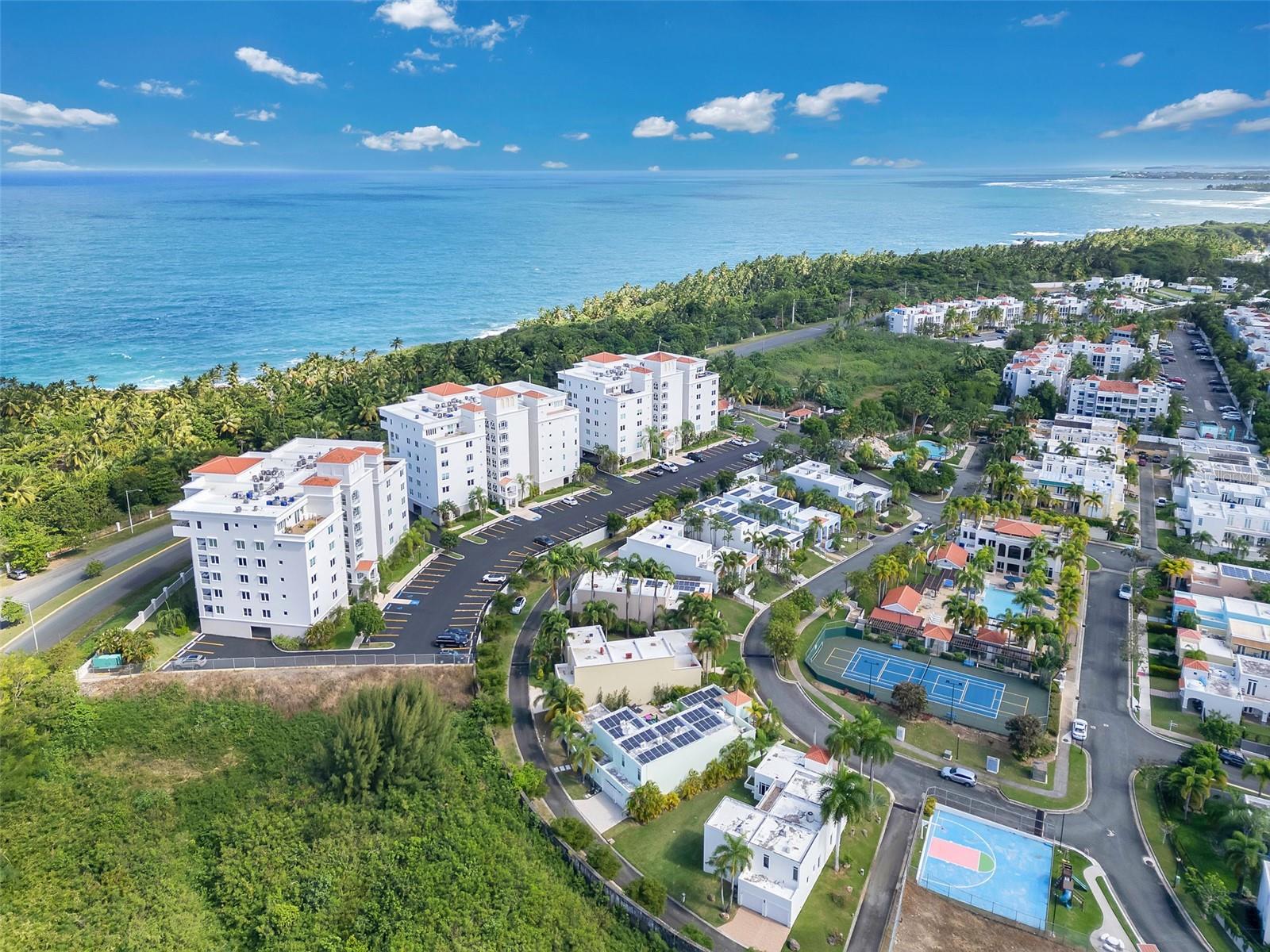 COND TREASURE POINT - Residential