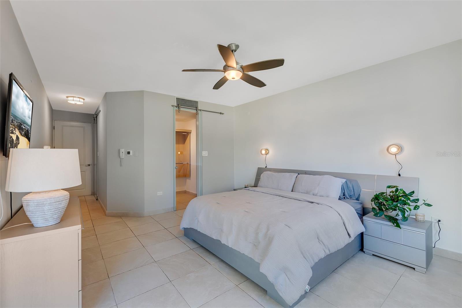 COND TREASURE POINT - Residential