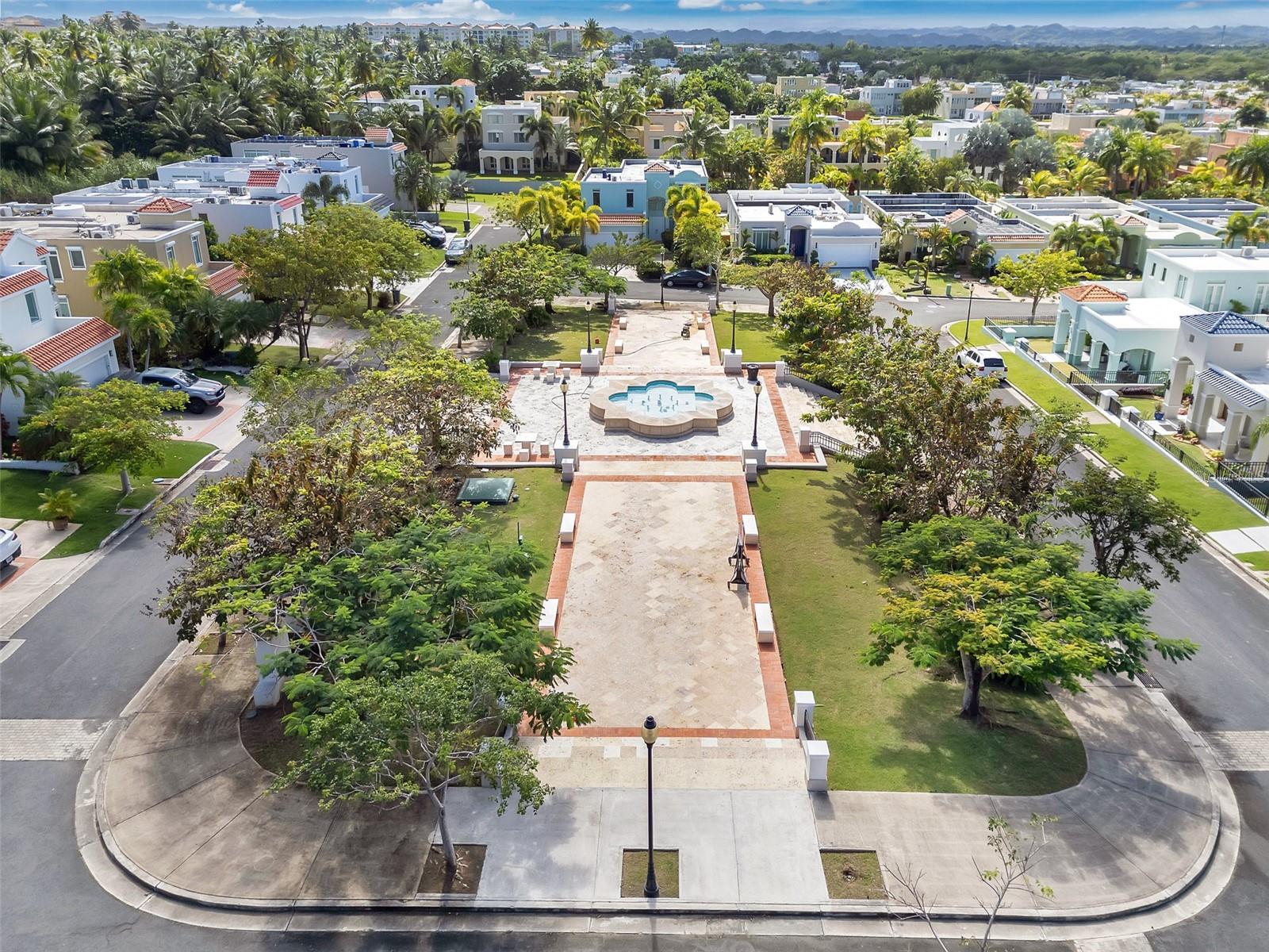 COND TREASURE POINT - Residential