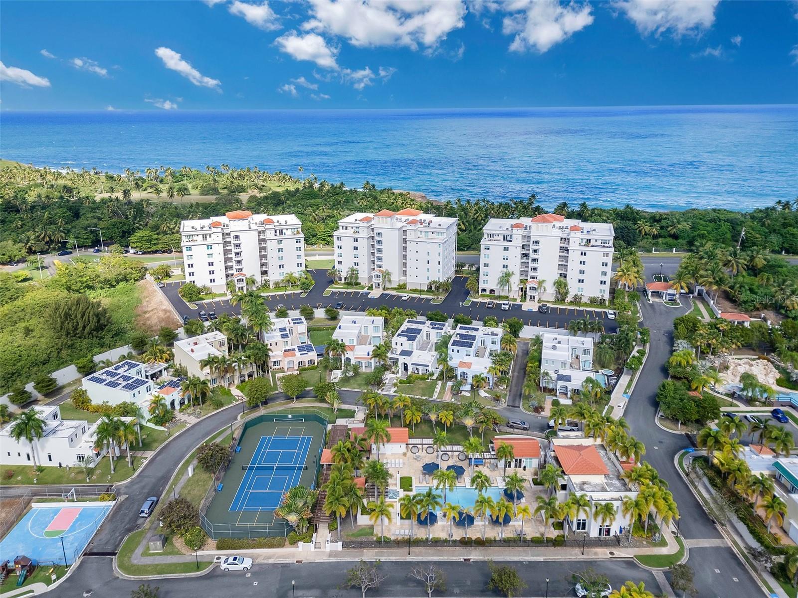 COND TREASURE POINT - Residential