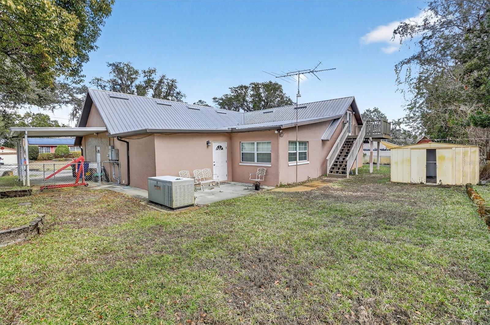 AVON PARK LAKES - Residential