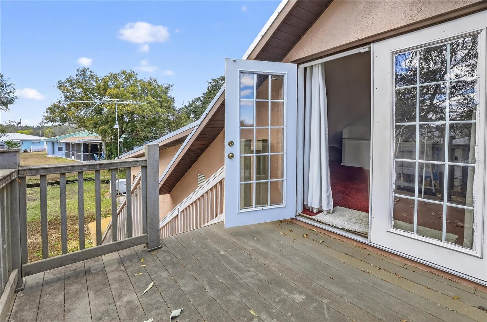 AVON PARK LAKES - Residential