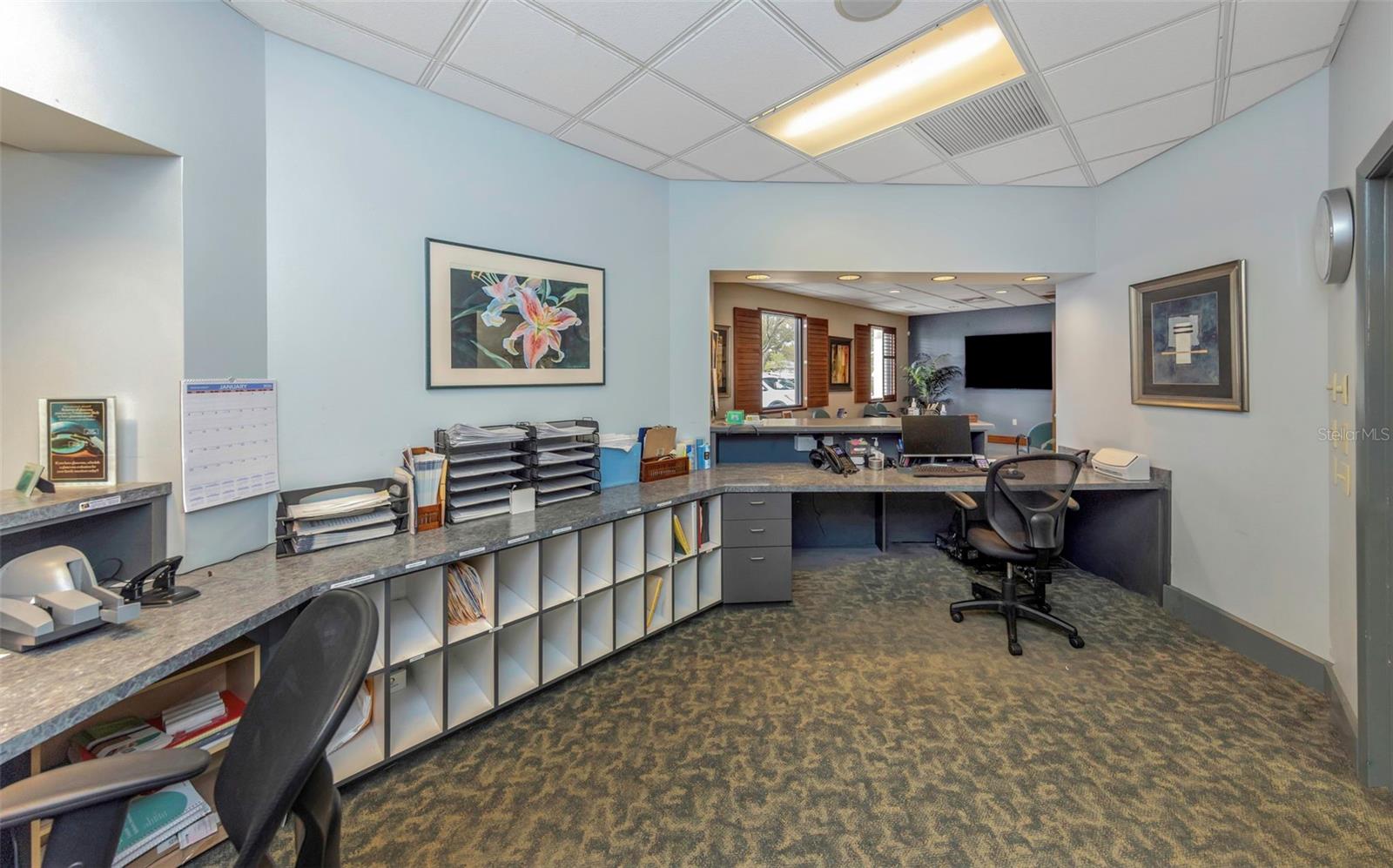 DREW PROFESSIONAL PARK - Commercial Sale