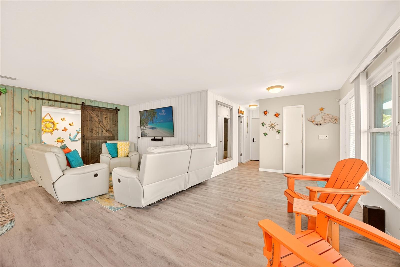 MAXIMO MOORINGS - Residential
