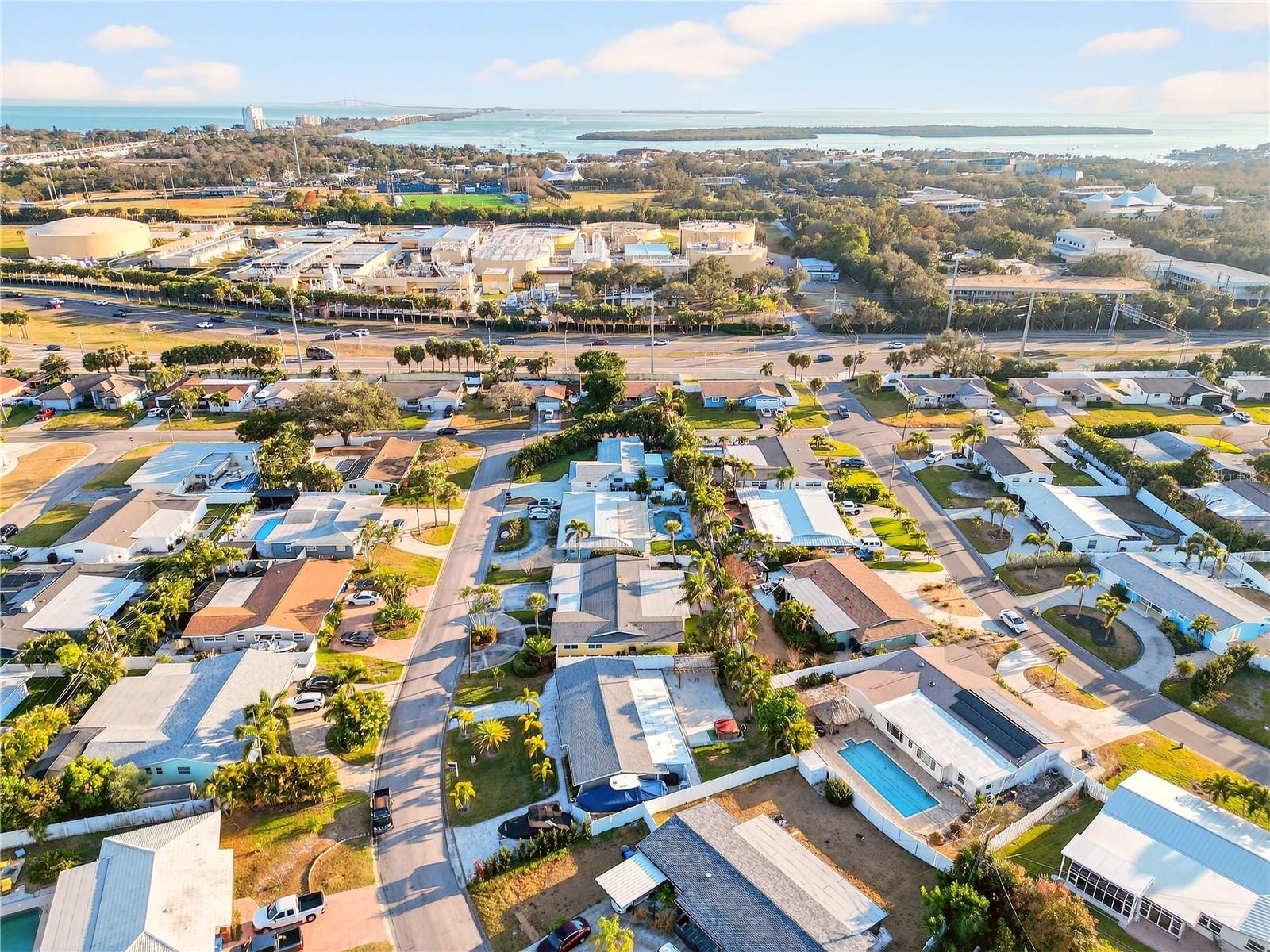 MAXIMO MOORINGS - Residential
