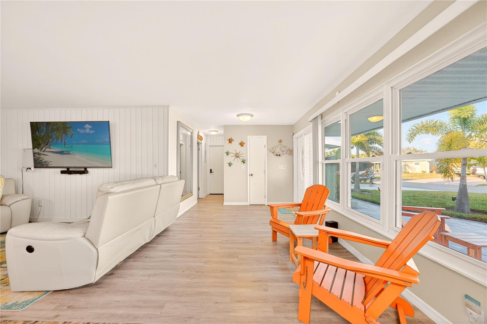 MAXIMO MOORINGS - Residential
