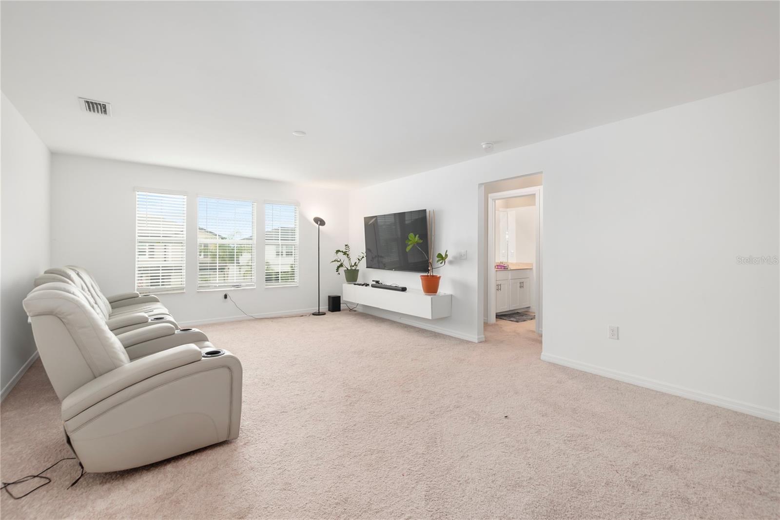 CRANE LNDG PH III - Residential