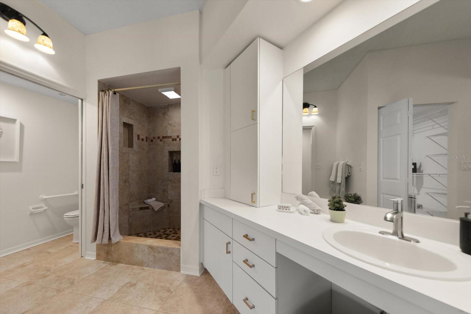 SHORES OF LONG BAYOU XIV C ONDO, THE UNIT 14-D - Residential
