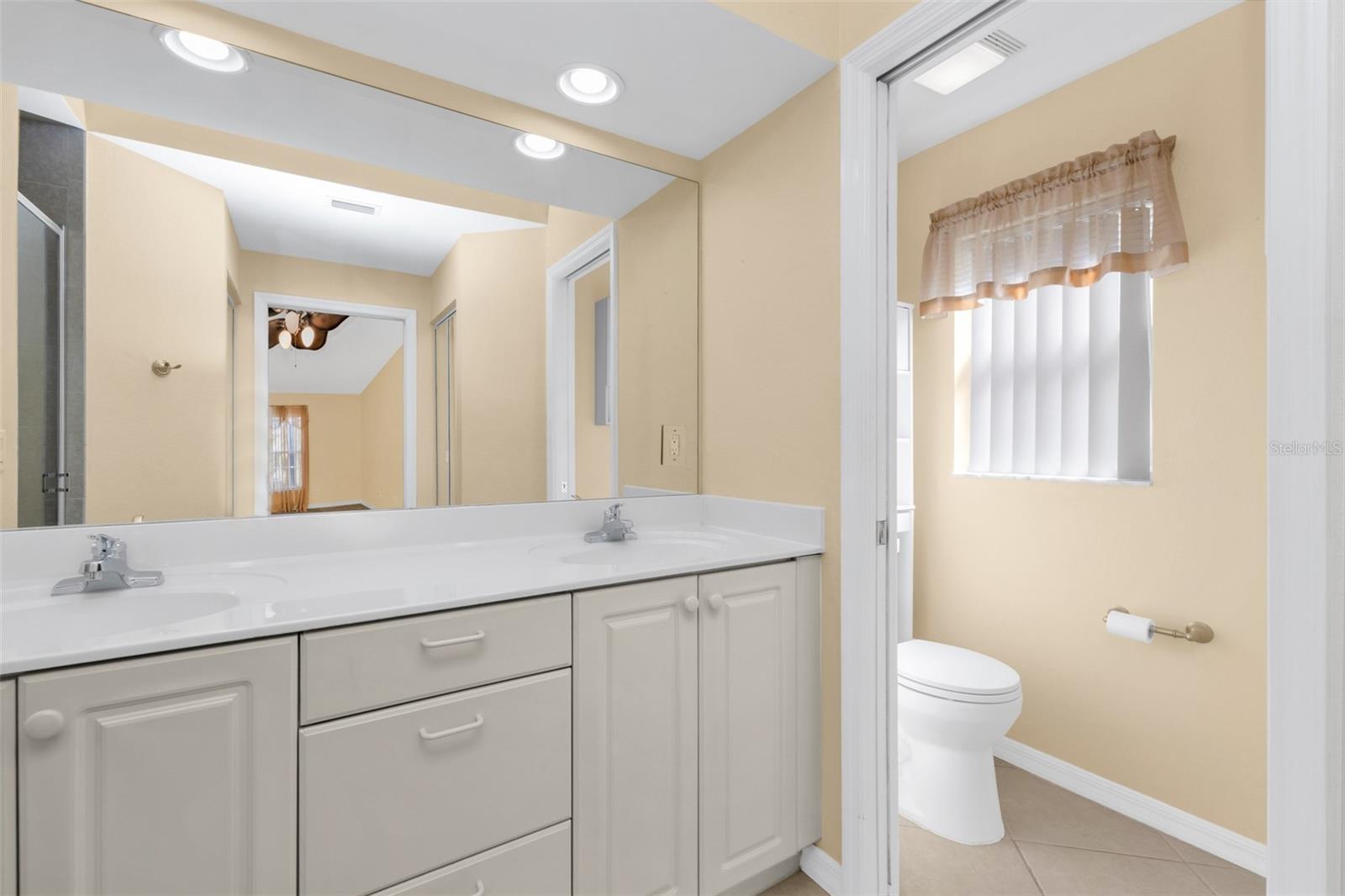VILLAS BURNT STORE ISLES 01 - Residential