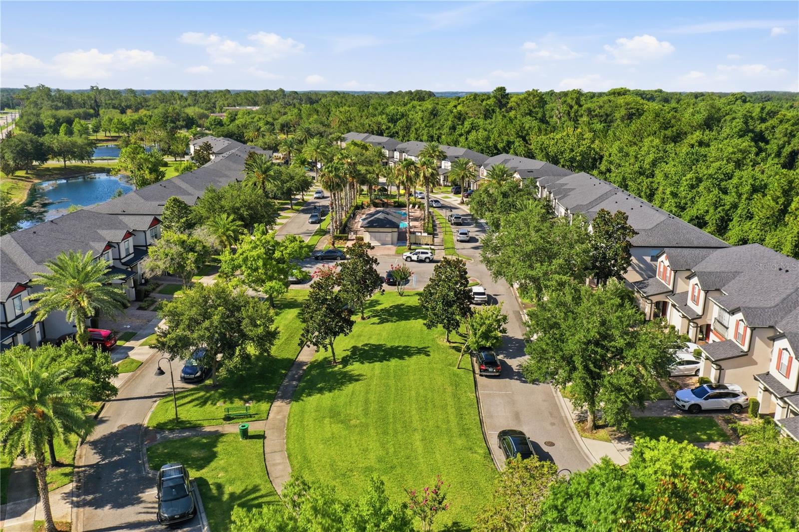 MOSS PARK COMMONS - Residential