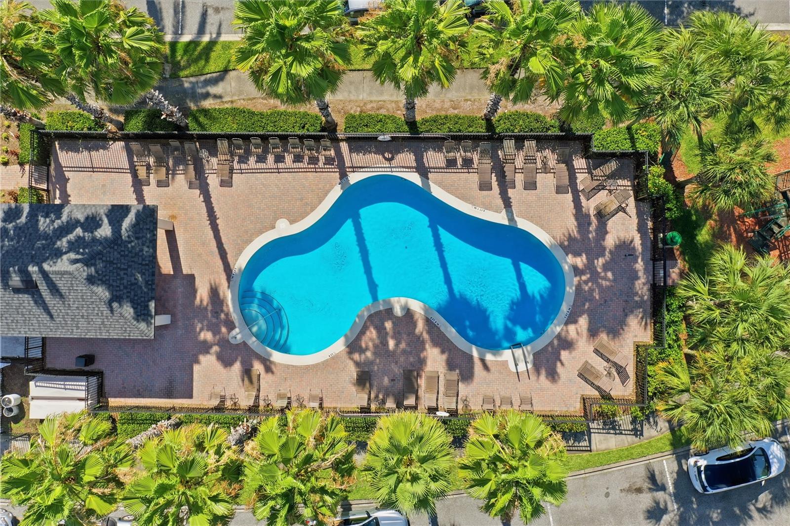 MOSS PARK COMMONS - Residential