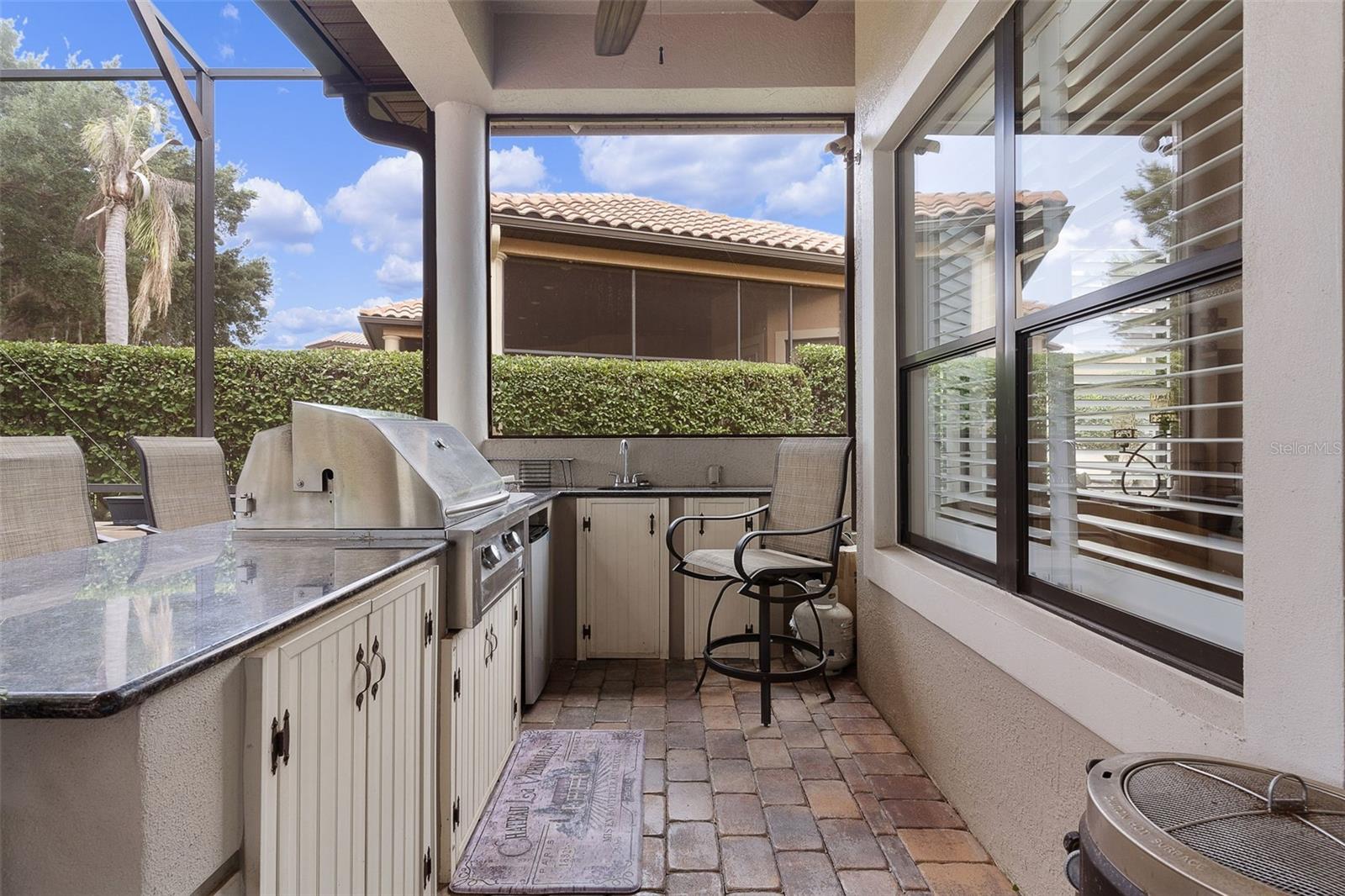 LAS COLINAS PH II SUB - Residential
