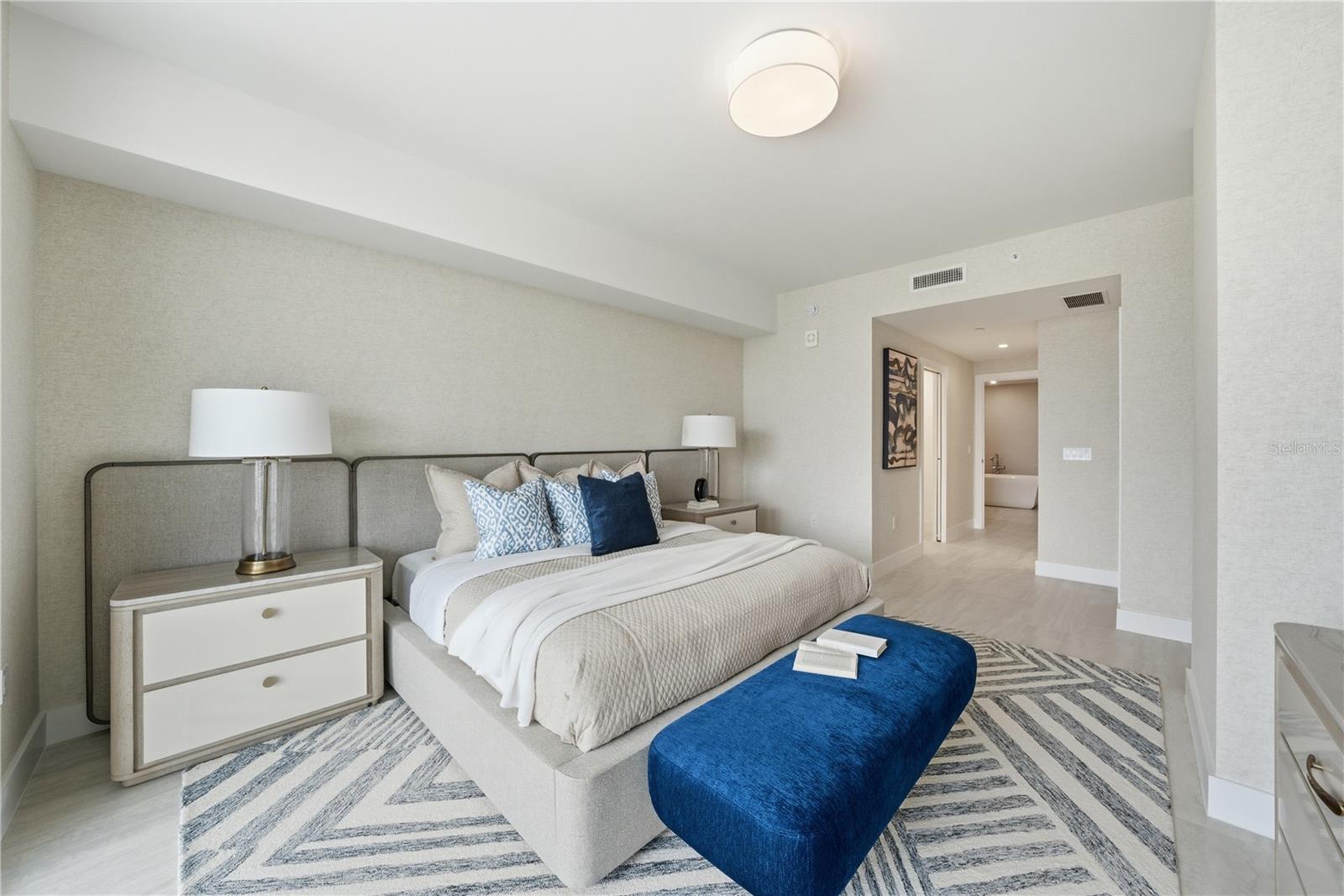 WESTSHORE YACHT CLUB, AQUA TOWER 1 - Residential