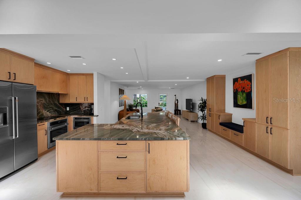 LAKE SIENNA - Residential