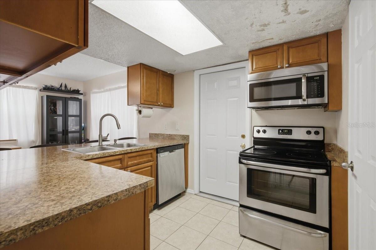 MEADOWS - Residential