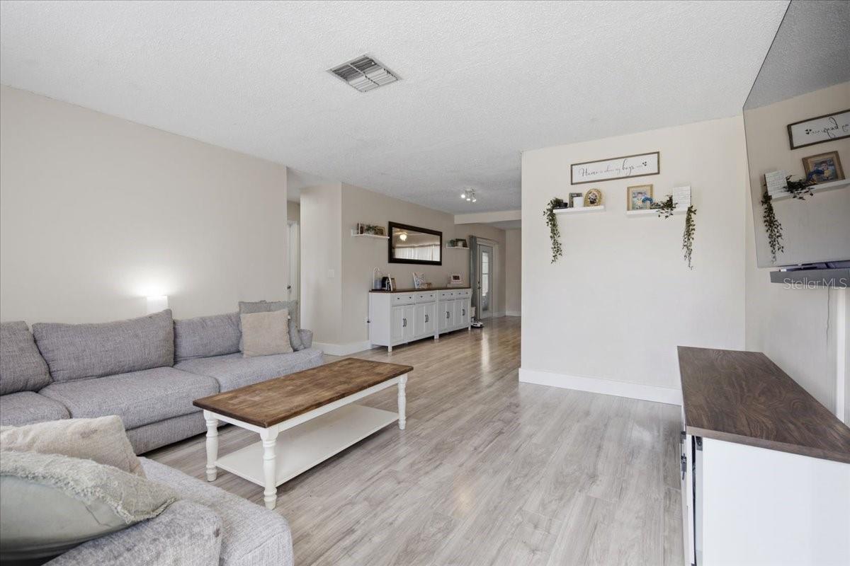 MEADOWS - Residential