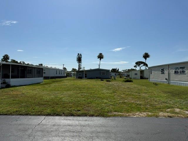LA CASA MHP CO-OP - Land