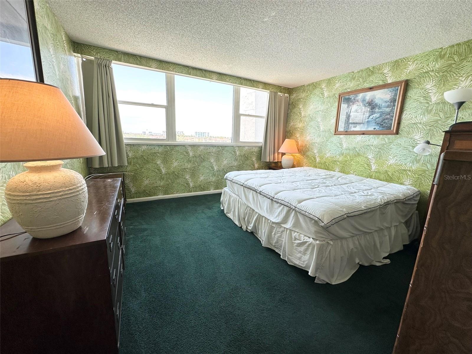 TREASURE ISLAND TENNIS & YACHT CLUB - Residential Lease