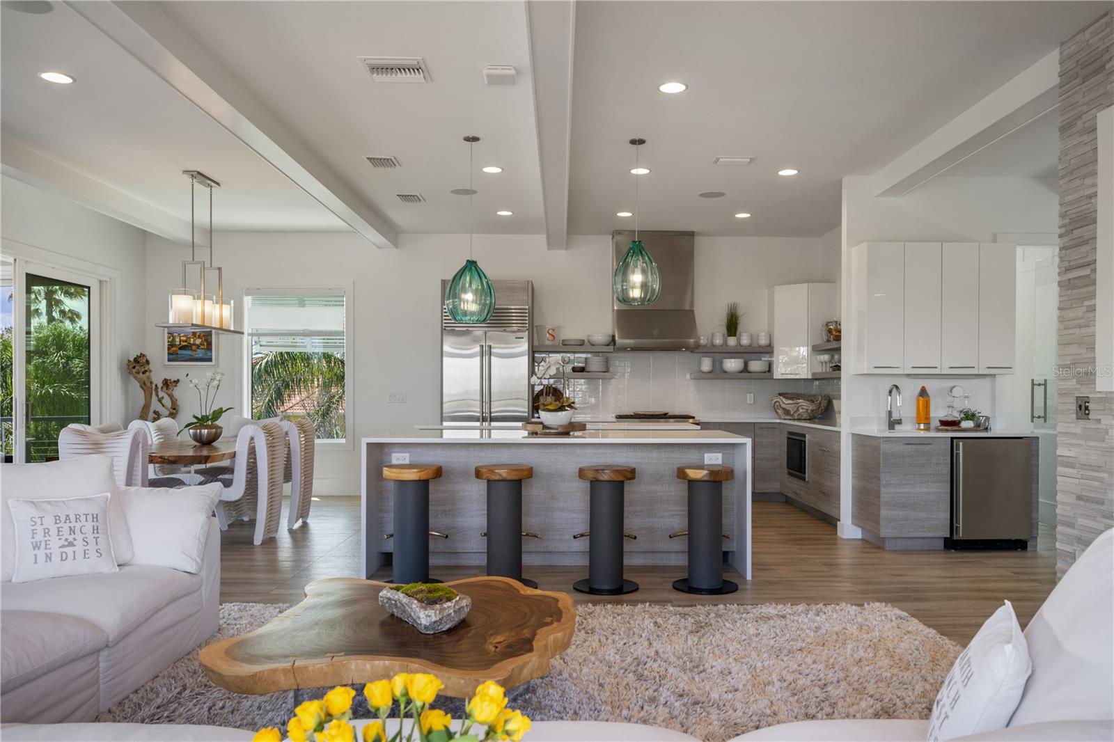 INLET VILLAS - Residential