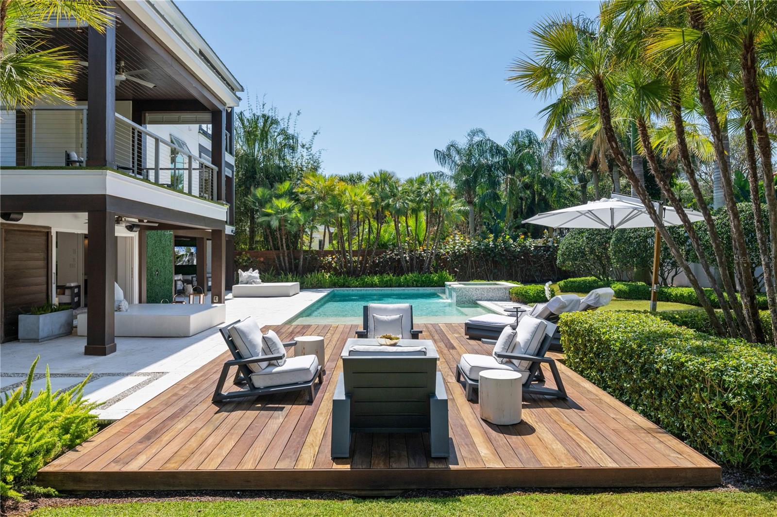 INLET VILLAS - Residential