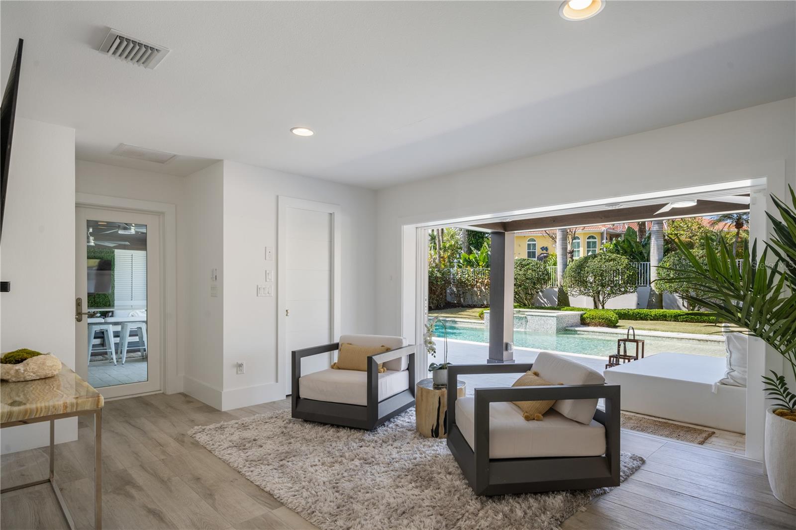 INLET VILLAS - Residential