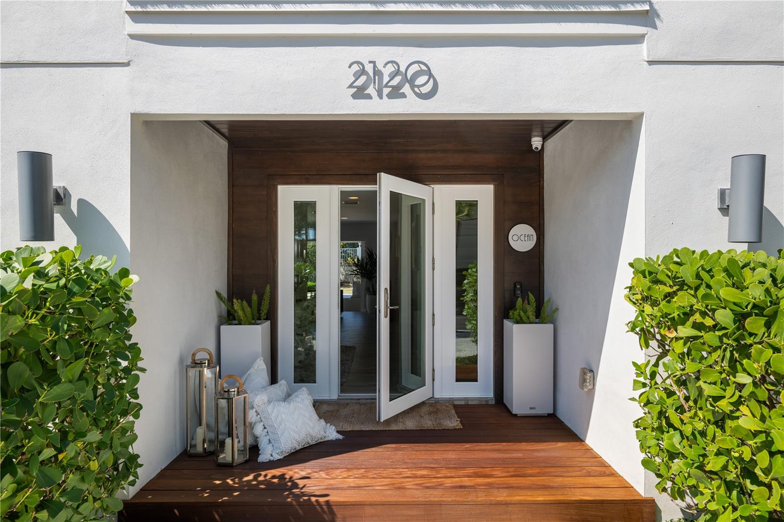 INLET VILLAS - Residential