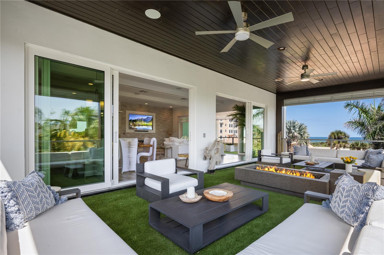INLET VILLAS - Residential