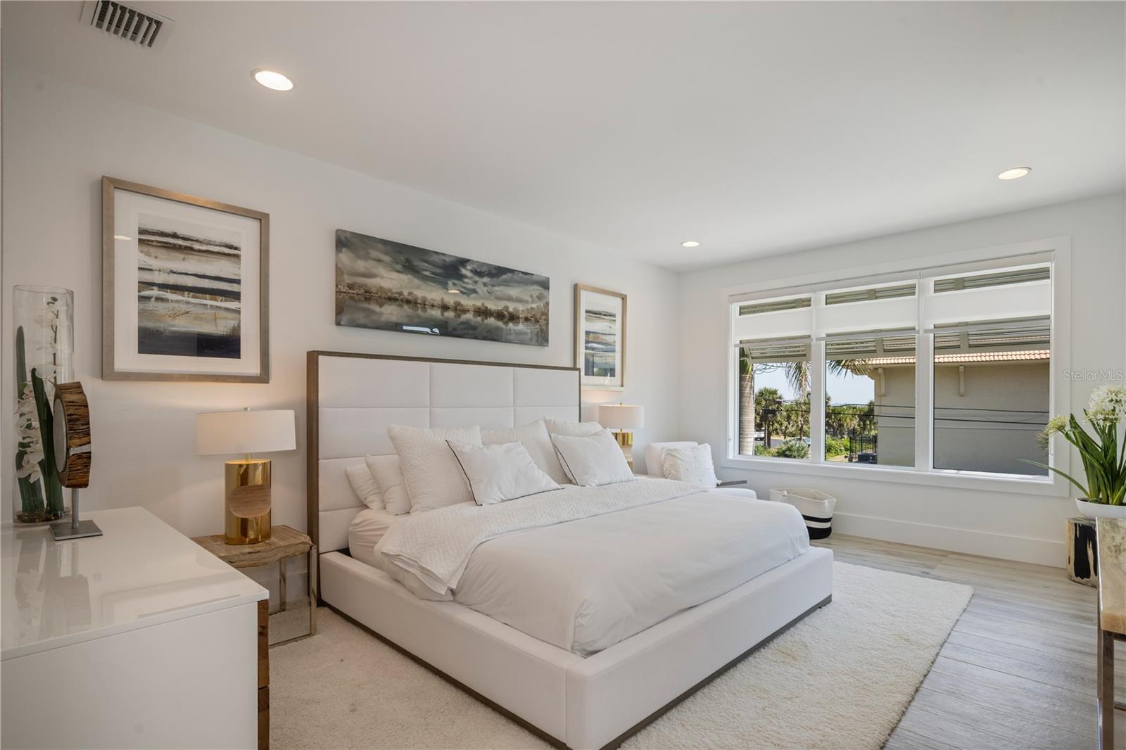 INLET VILLAS - Residential